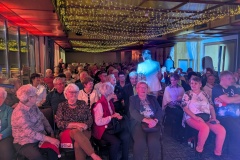 PXL_20251207_192947254