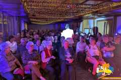 PXL_20251207_192953416