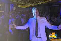 PXL_20251207_195200316