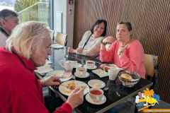 PXL_20251208_080125966