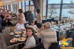 PXL_20251208_080135428