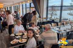 PXL_20251208_080136346